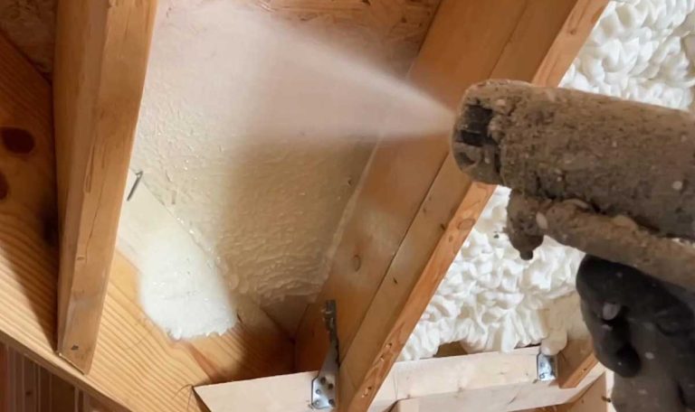 Things to Look for When Hiring a Spray Foam Insulation Company