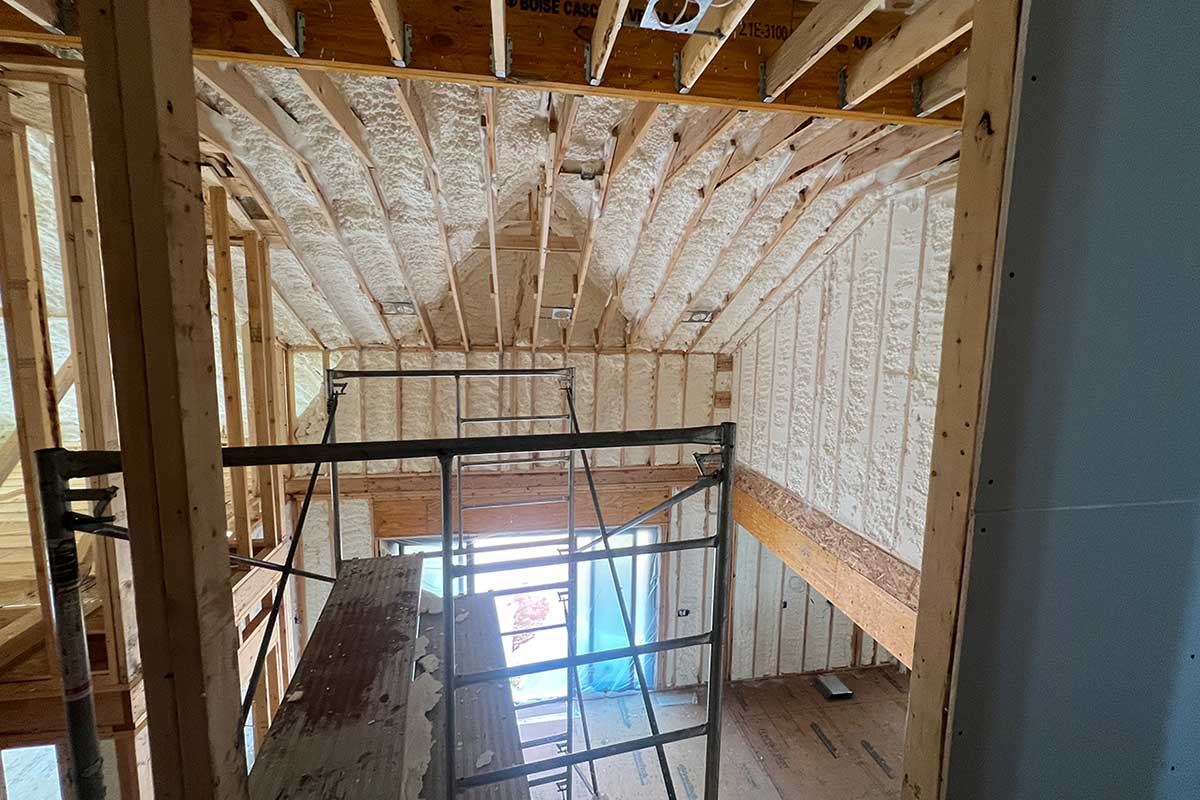 Things to Look for When Hiring a Spray Foam Insulation Company