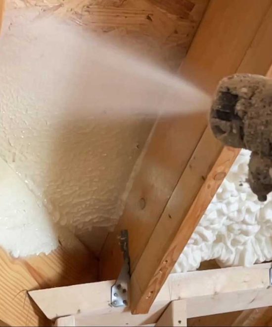 Things to Look for When Hiring a Spray Foam Insulation Company